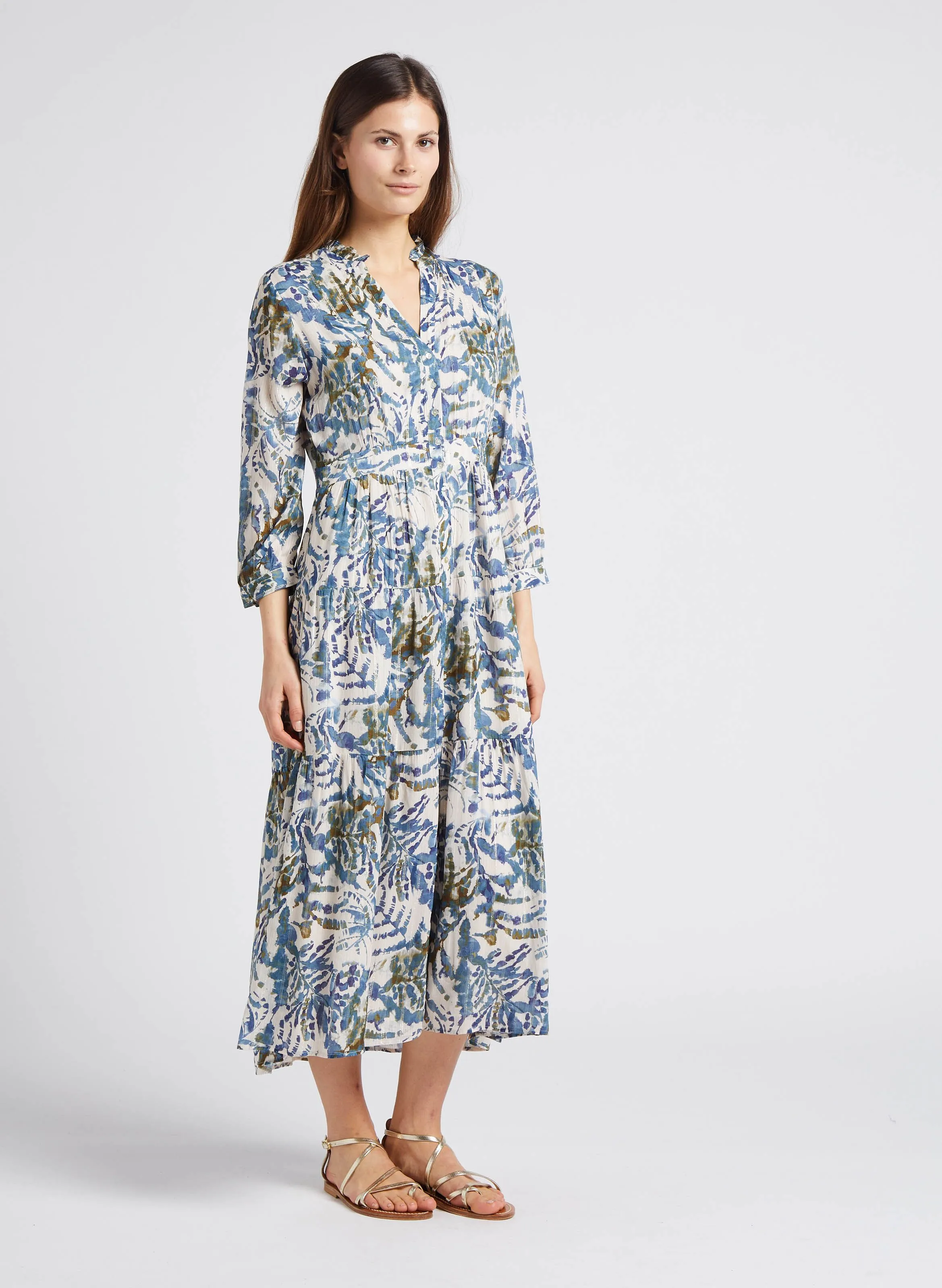 MAISON 123 CAROLA - Vestido midi estampado con cuello de pico en beige