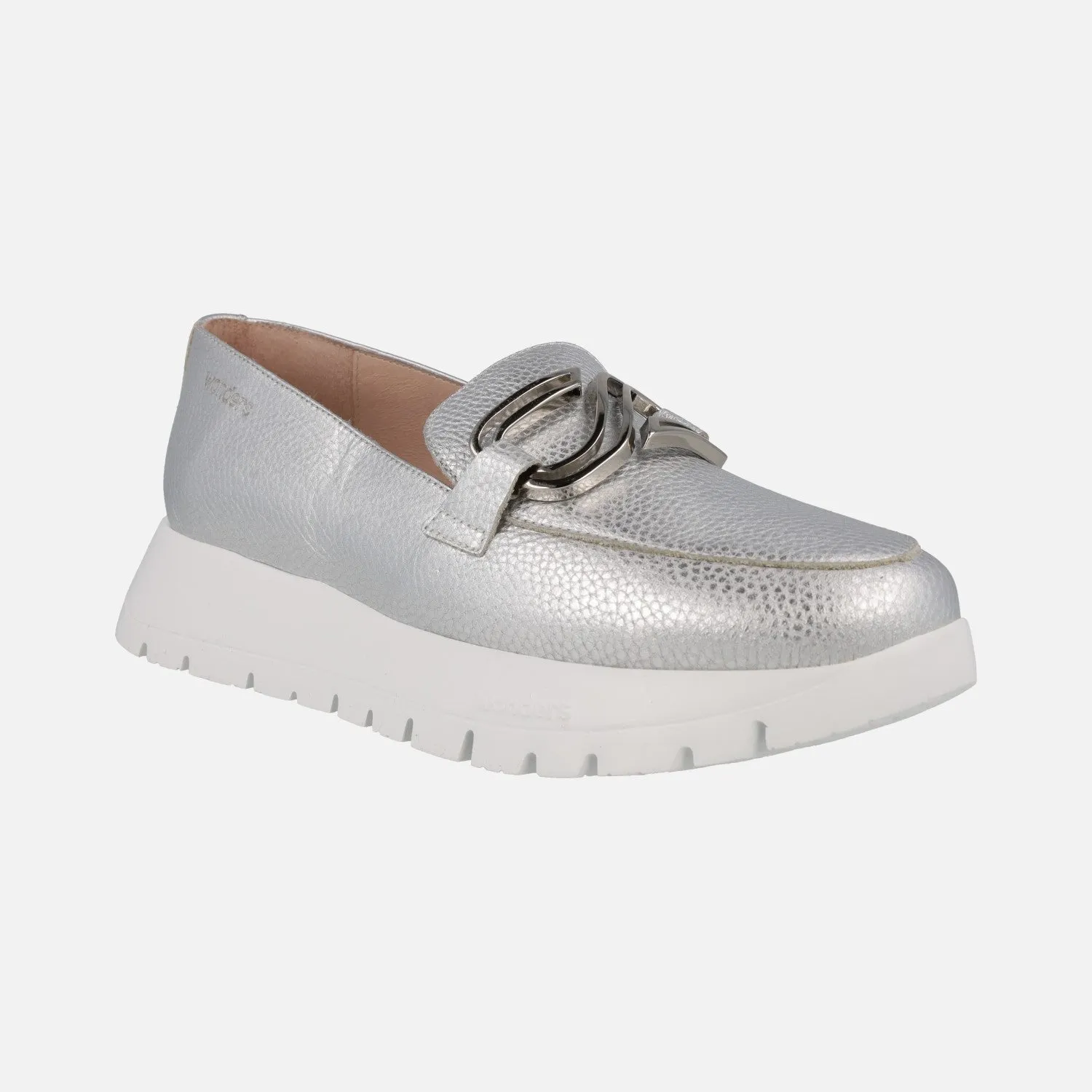 Mocasines Sidney en piel metalizada con adorno metálico