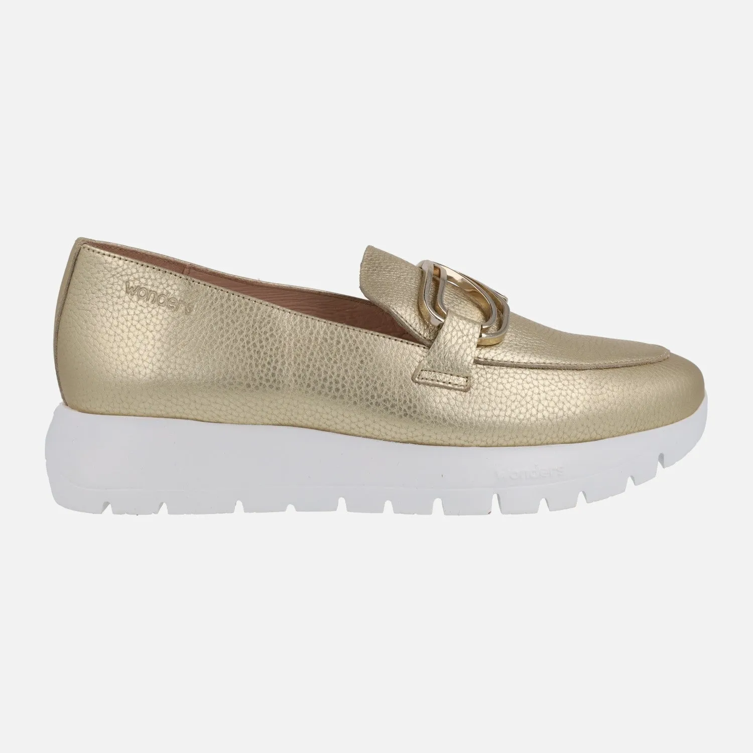 Mocasines Sidney en piel metalizada con adorno metálico